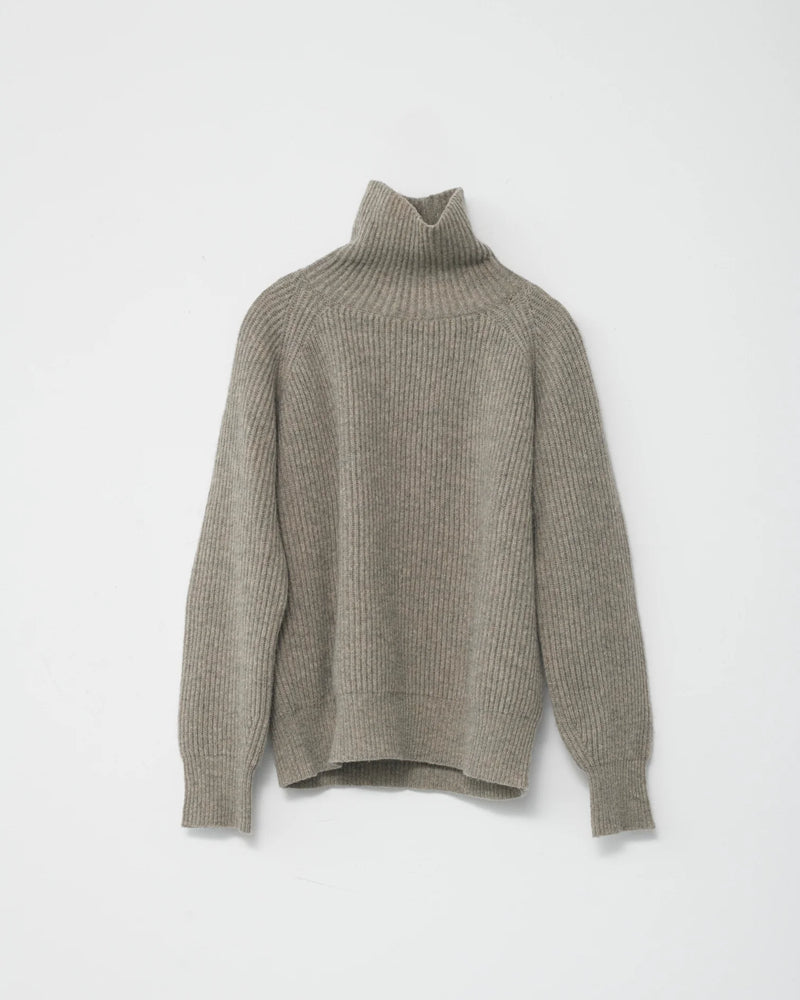 Shetland Wool Turtleneck, Nature