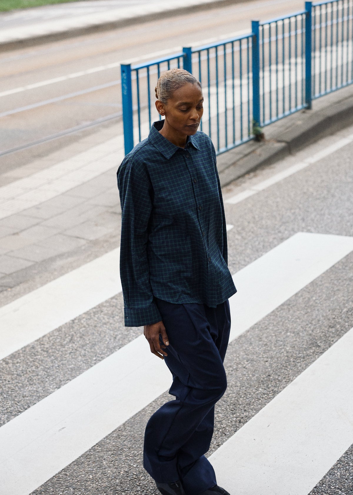 Penny Shirt Check i Evergreen – look fra Aiayu AW26
