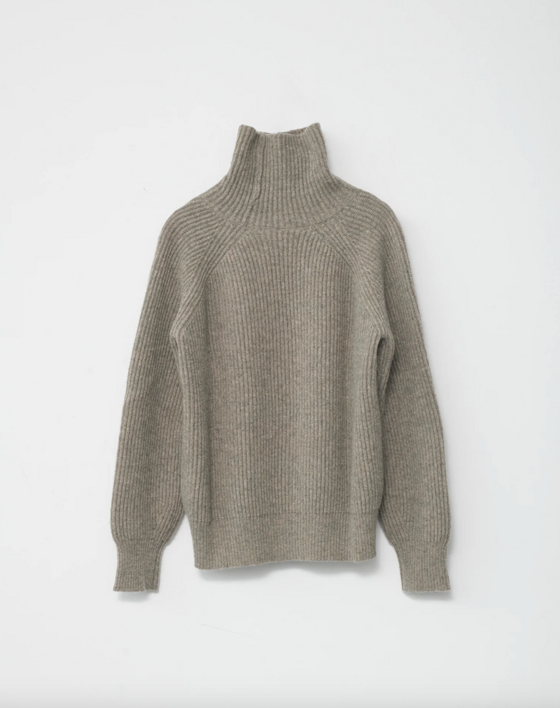 Shetland Wool Turtleneck, Nature