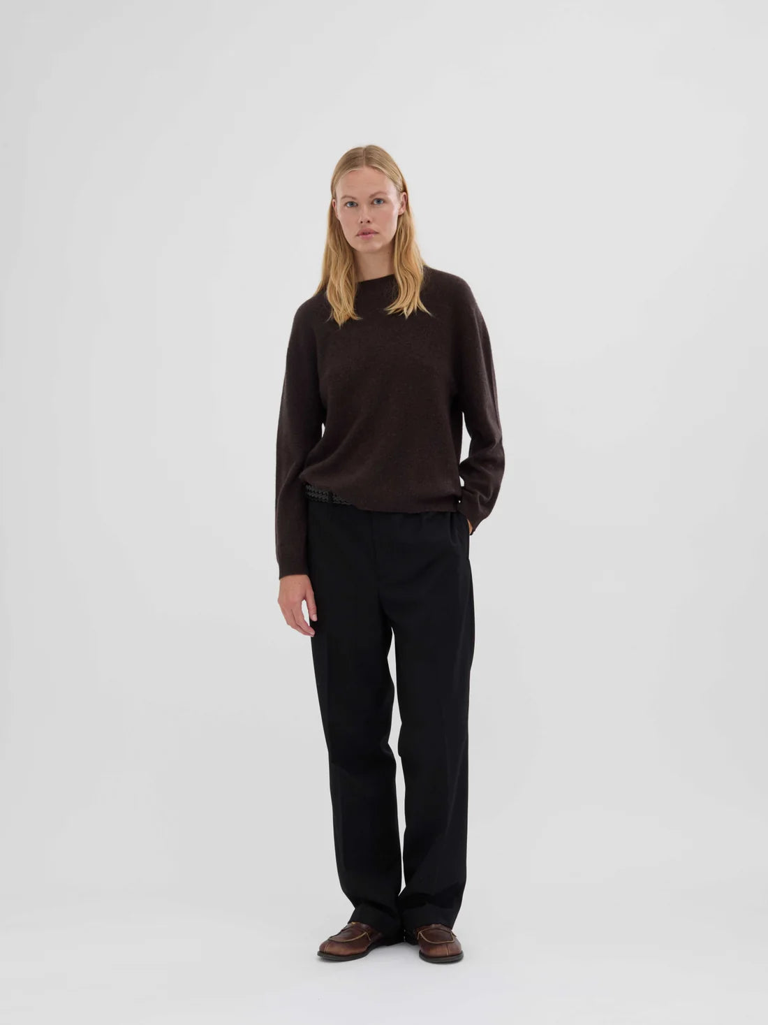 Women's Oversized Roundneck, Black Truffle