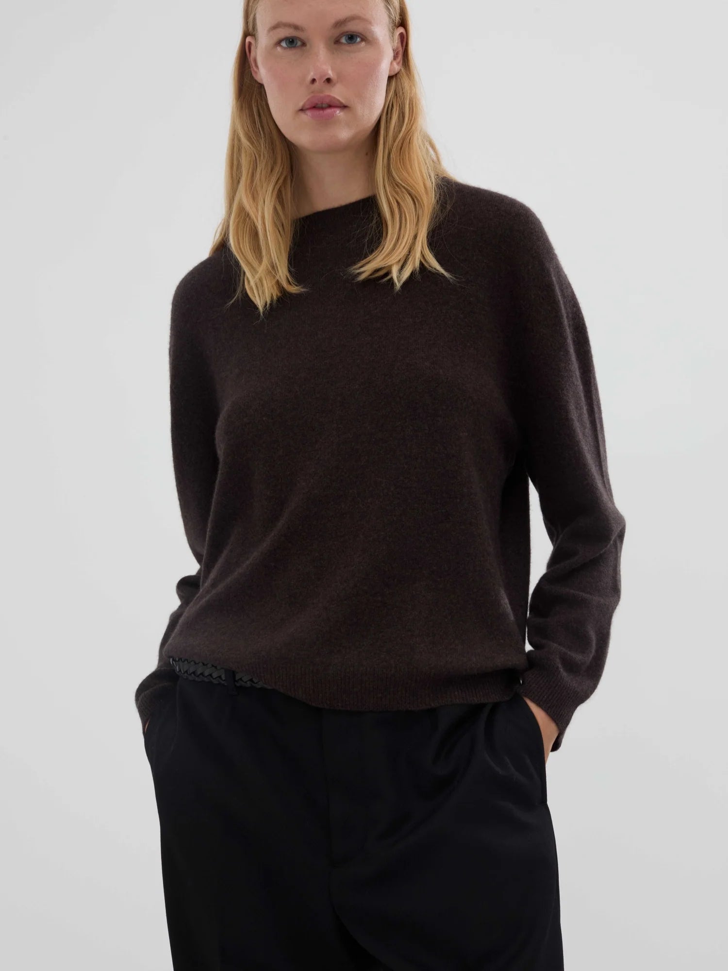 Women's Oversized Roundneck, Black Truffle