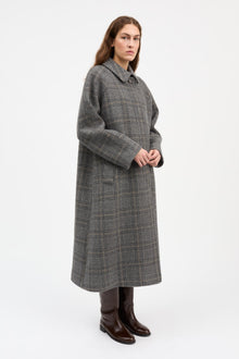Mary Coat, Grey check