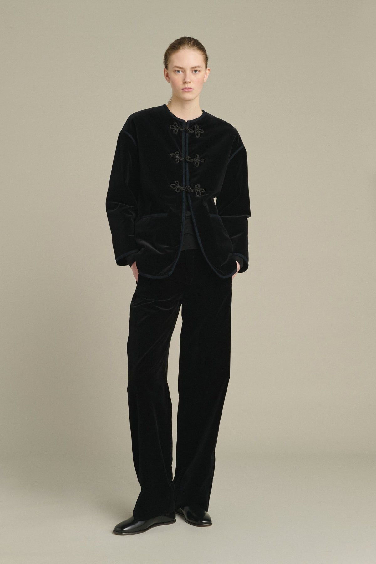 Lutetia Velvet Jacket, Black