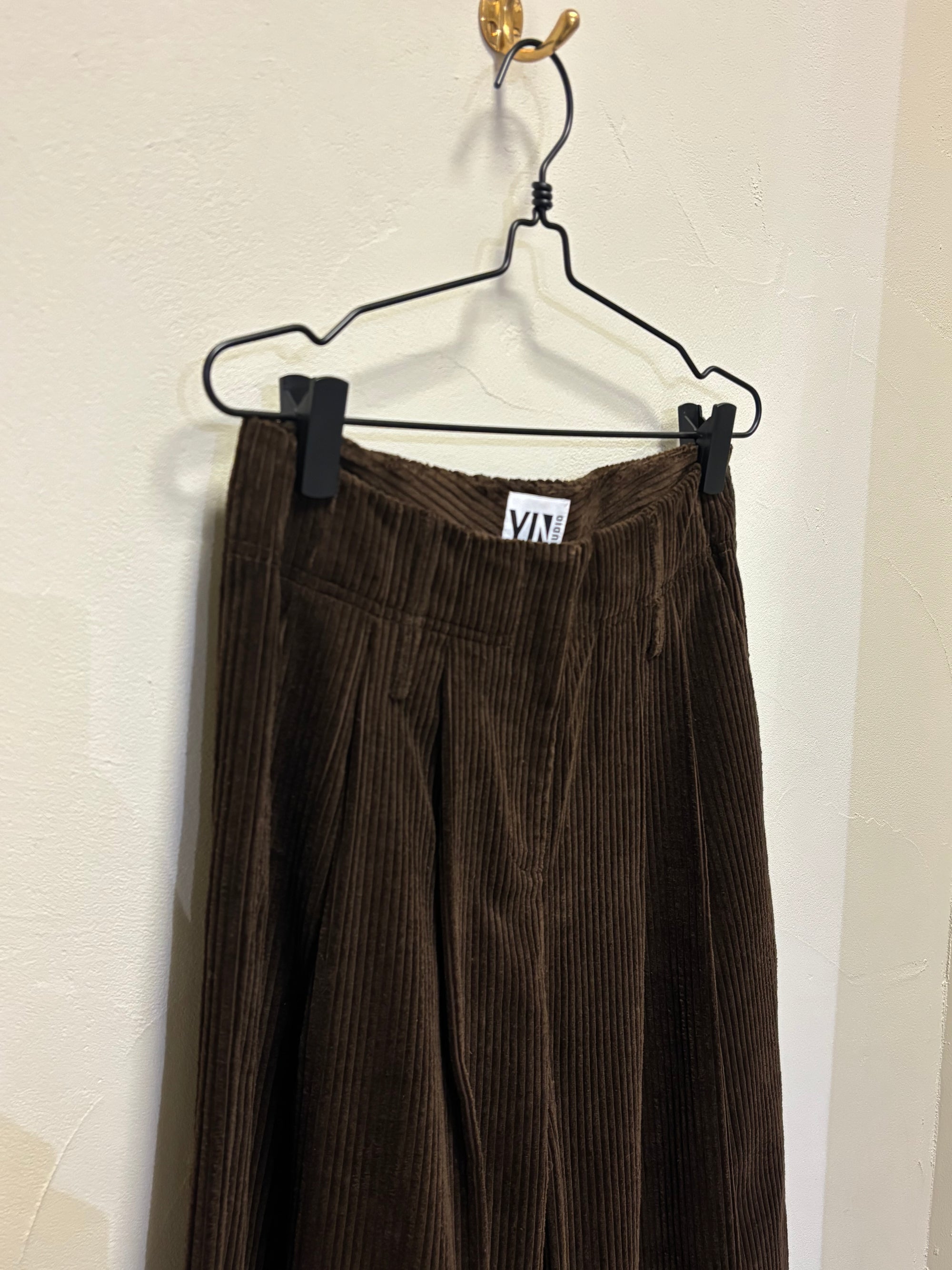 LOULOU PANTS CORDUROY, DARK BROWN