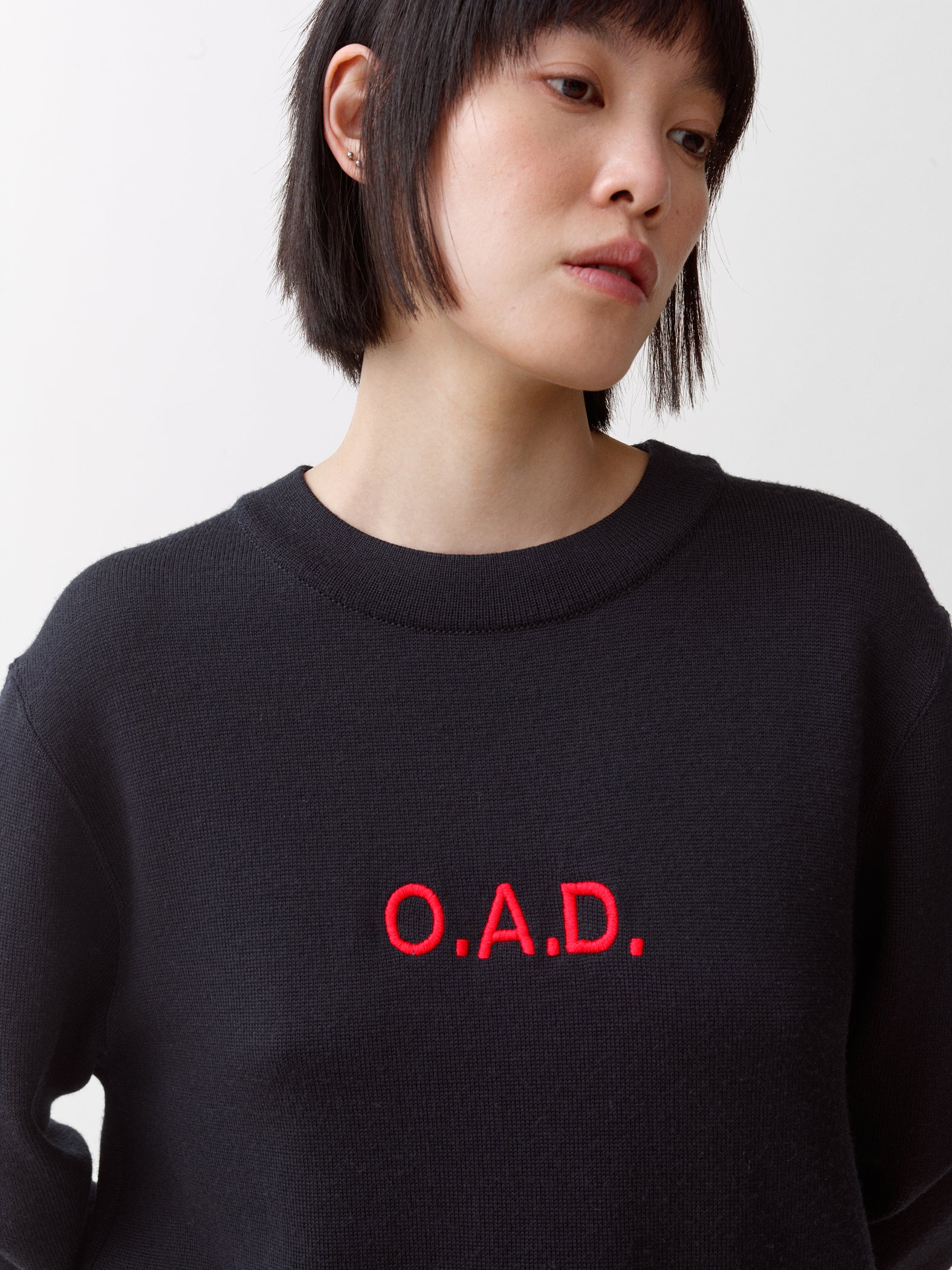 Blaatrøie No. 1, Navy / Red embroidery