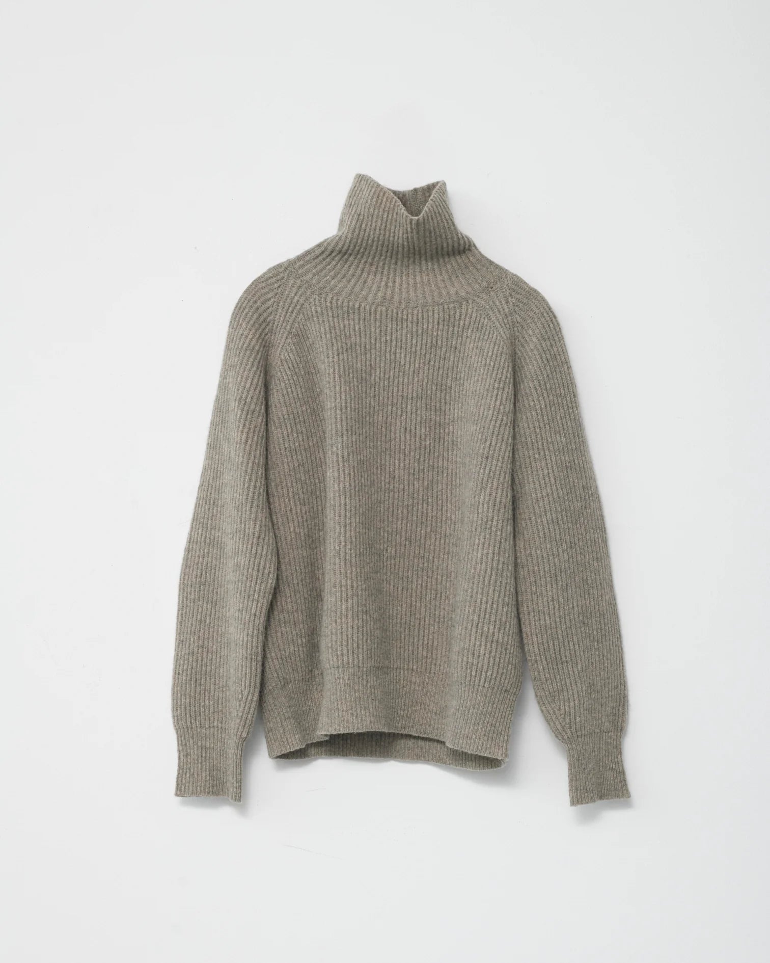 Shetland Wool Turtleneck, Nature
