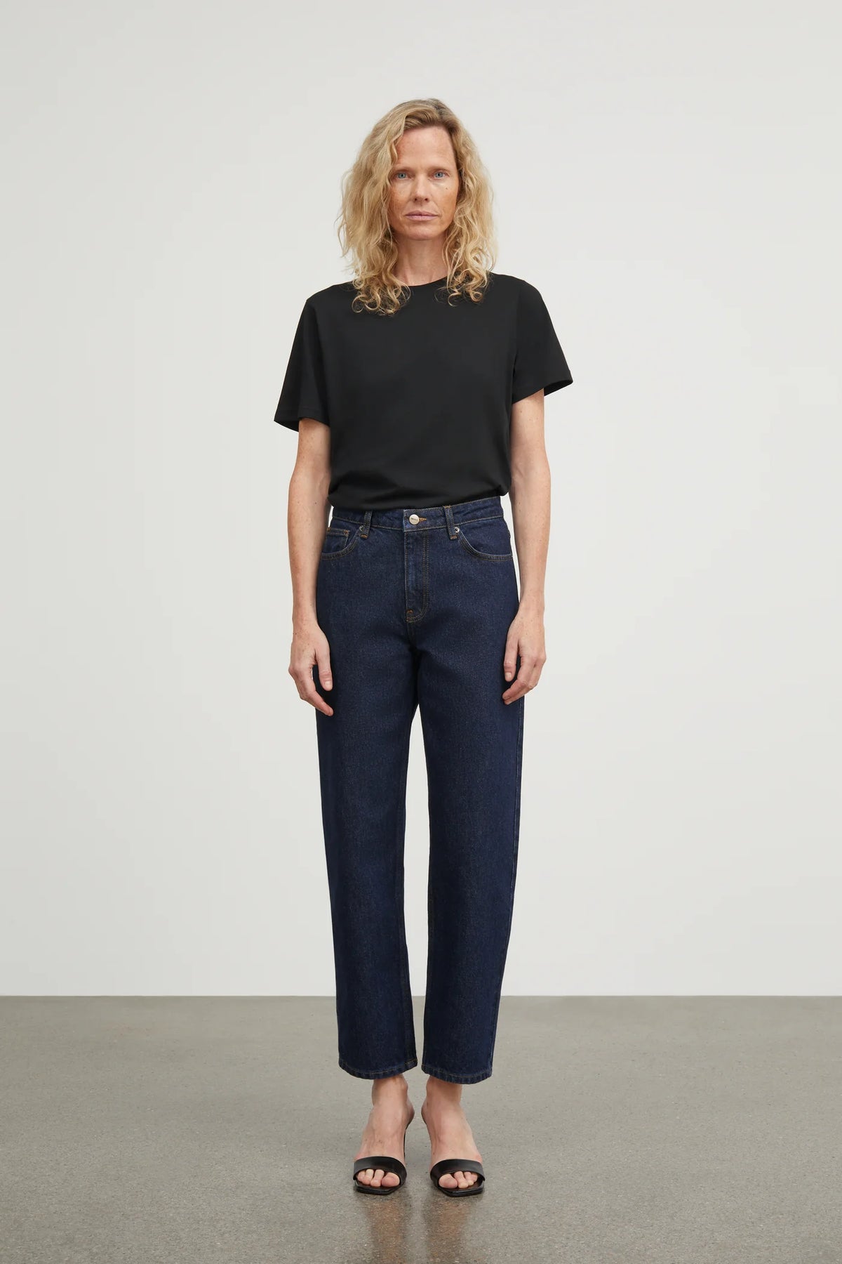 Allison Cropped Jeans, Indigo