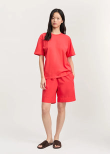 Classic Circular Tee I, Kiss