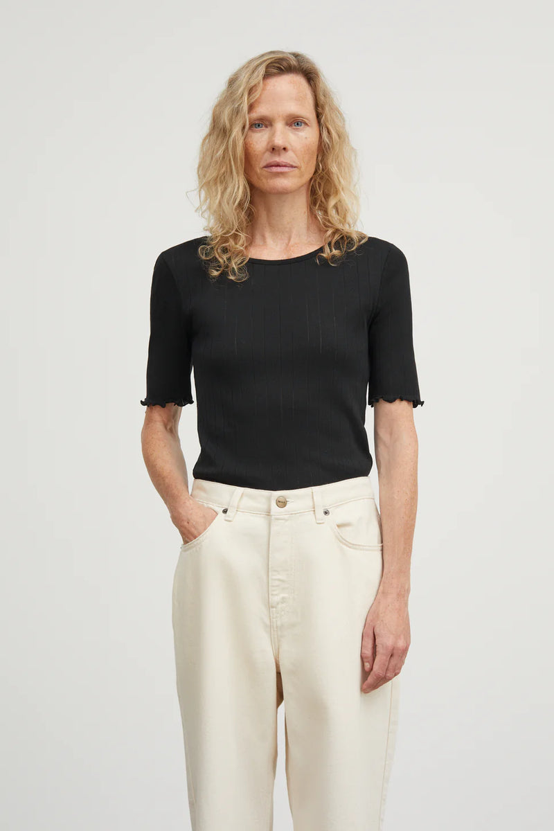 Edie Tee, Black