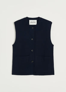 Elva Vest, Navy