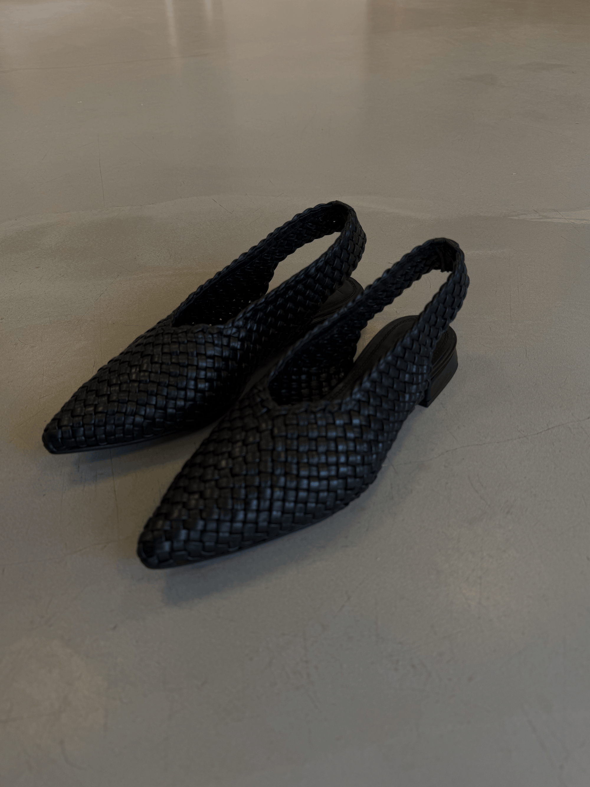 Soledad woven slingback sandal, Black