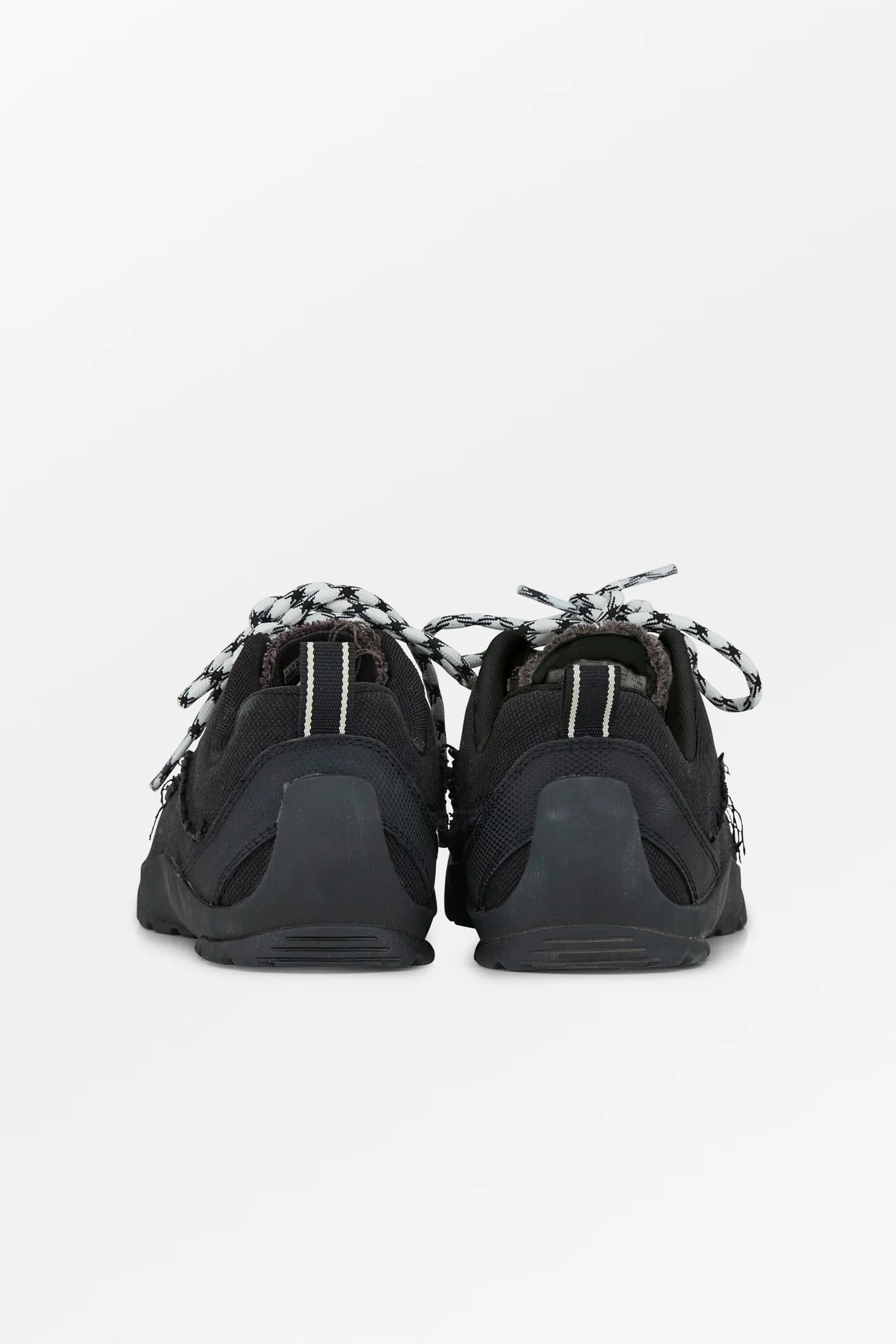 Jasper Split x Skall, Black