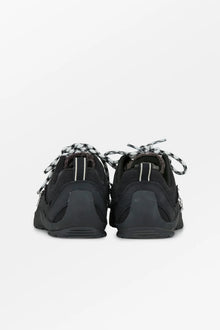 Jasper Split x Skall, Black
