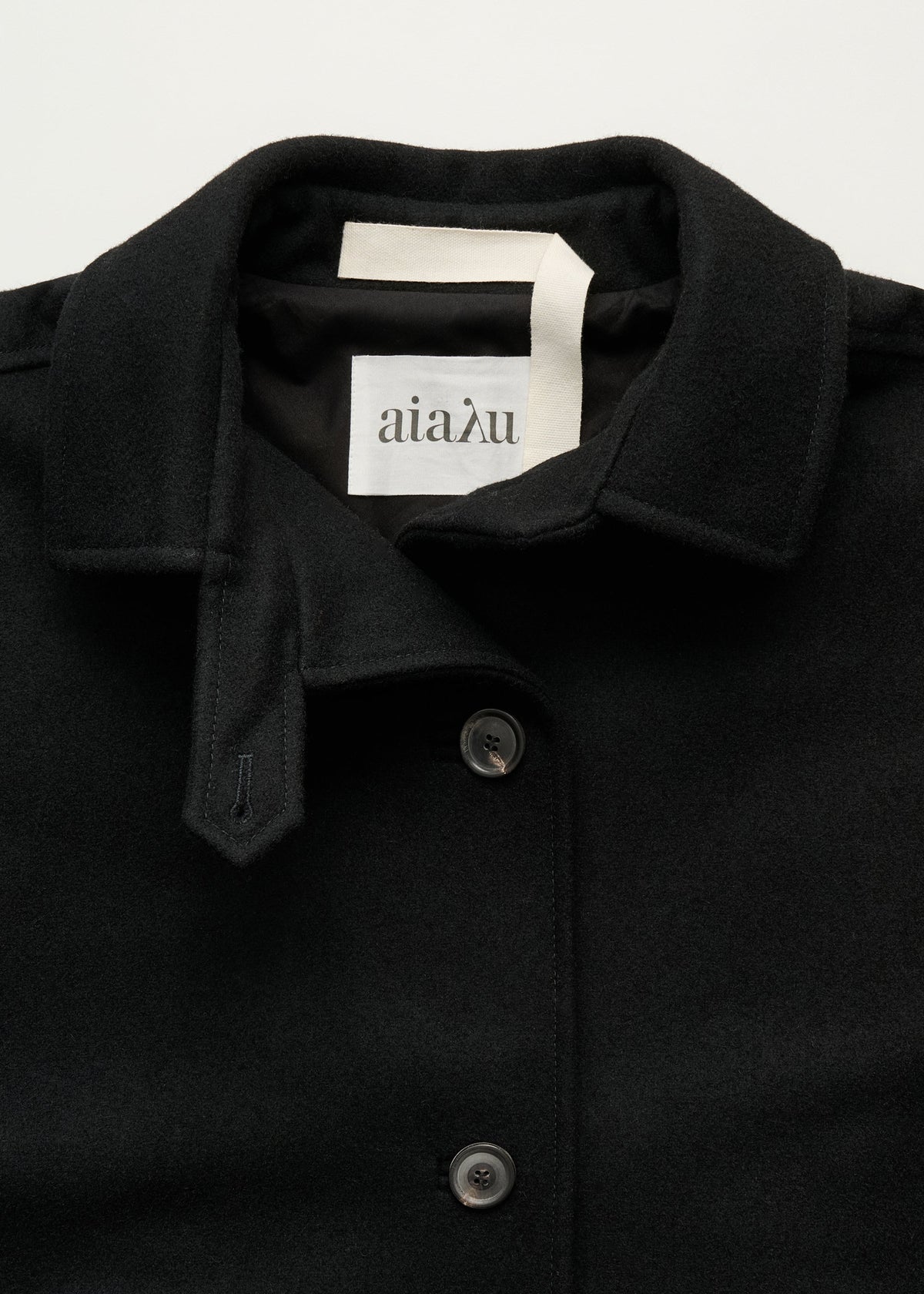 Jo Coat Loden i Black – krave og knapper
