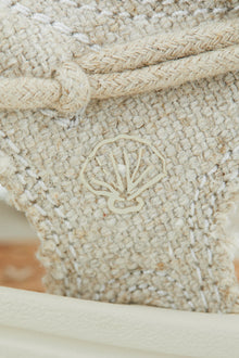 KEEN UNEEK Canvas x Skall Studio