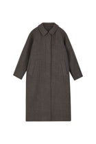 Mary Coat, Mole