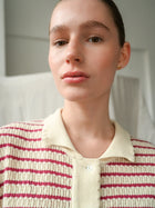 Nuria ss Polo Cardigan, Ecru / Holly Berry