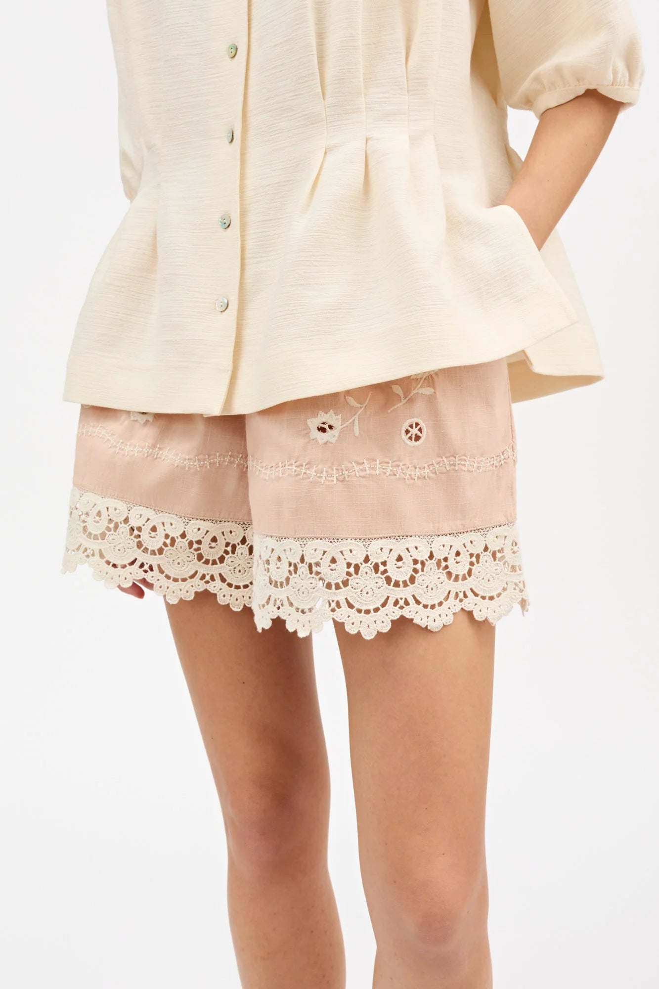 Tallulah shorts, Antique Rose