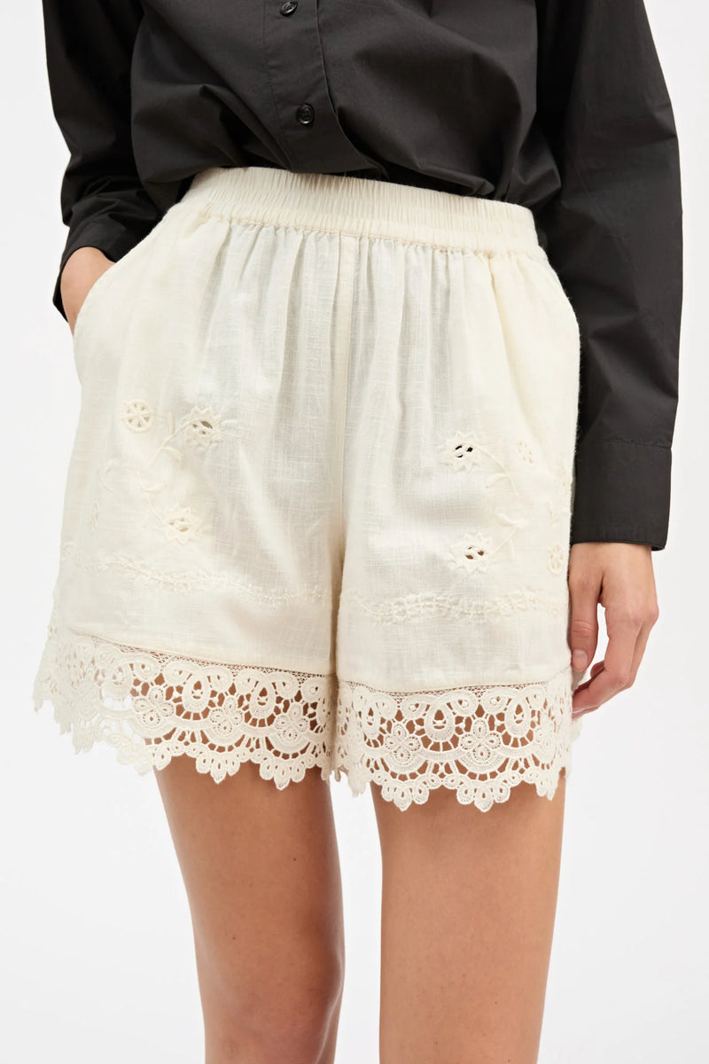 Tallulah shorts, Antique White
