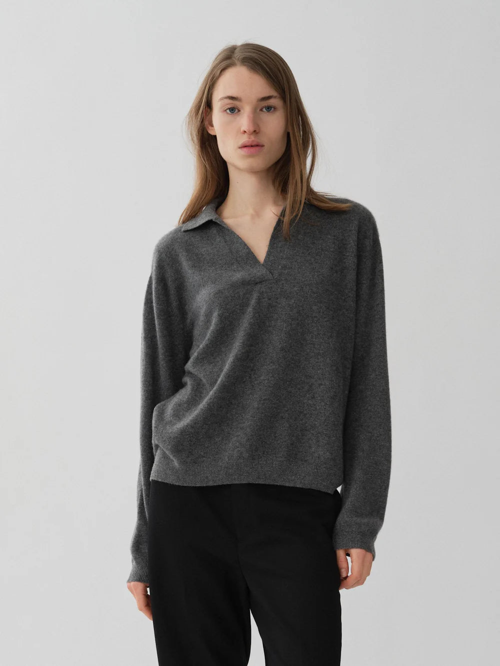 Womens Oversized Collar V-Neck, Heather Grey