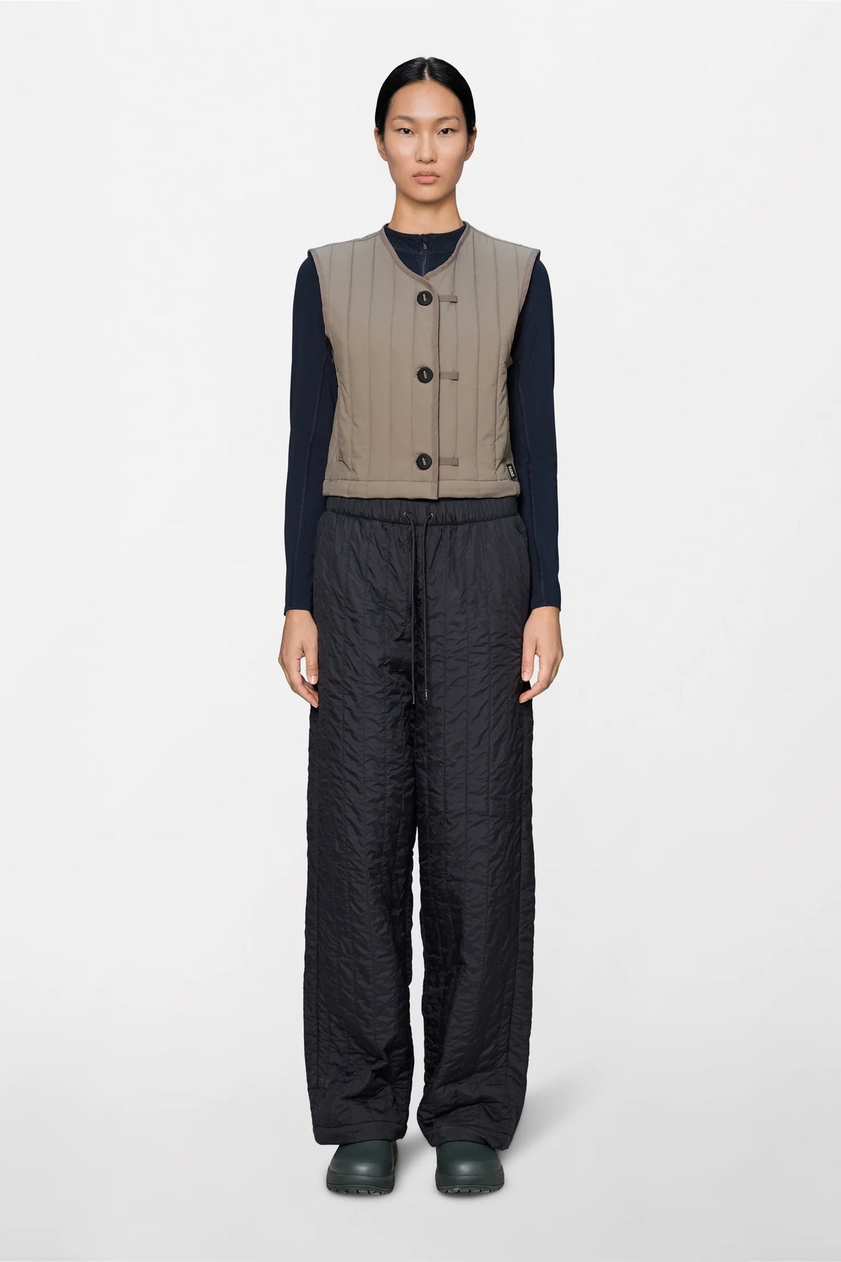 Banja Short Liner Vest, Cinder